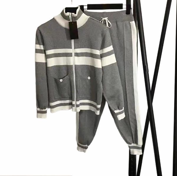 knitting suitwomen's tracksuits designer casual round neck loose print basic women sweater set fashion hoodies and sweatpants sets suit, Gray
knitting suitwomen's tracksuits designer casual round neck loose print basic women sweater set fashion hoodies and sweatpants sets suit, Gray