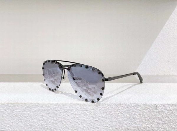 the party pilot sunglasses black metal grey pinted lens men classic sun glasses uv400 protection eyewear with box, White;black
the party pilot sunglasses black metal grey pinted lens men classic sun glasses uv400 protection eyewear with box, White;black