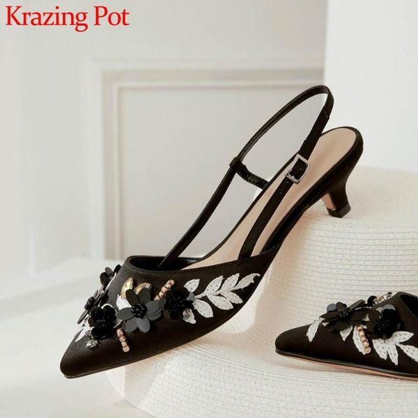 dress shoes krazing pot summer classic color sandals women pointed toe med heels flower rhinestone pearl decorations fairy l27, Black
dress shoes krazing pot summer classic color sandals women pointed toe med heels flower rhinestone pearl decorations fairy l27, Black