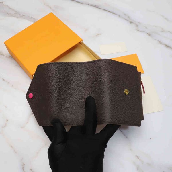 70% off design handbag wallet, genuine leather. practical design allows safe storage of money and credit cards, convenint access l1pm, Brown;gray
70% off design handbag wallet, genuine leather. practical design allows safe storage of money and credit cards, convenint access l1pm, Brown;gray