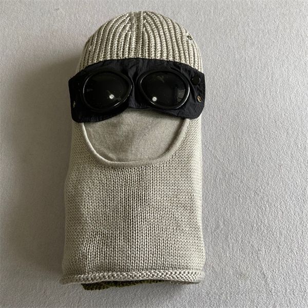 two glasses goggles hat designer fashion autumn winter men and women with the same outdoor knitted hats original 3 color optional, Blue;gray
two glasses goggles hat designer fashion autumn winter men and women with the same outdoor knitted hats original 3 color optional, Blue;gray