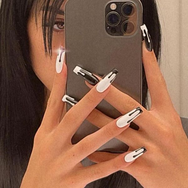 false nails 24pcs ballerina black and white long french detachable coffin fake full cover nail tips press on, Red;gold
false nails 24pcs ballerina black and white long french detachable coffin fake full cover nail tips press on, Red;gold