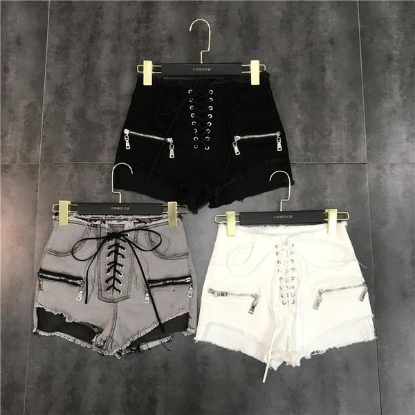 women's shorts fashion drawstring zipper design burr small 3 point denim for women, White;black
women's shorts fashion drawstring zipper design burr small 3 point denim for women, White;black