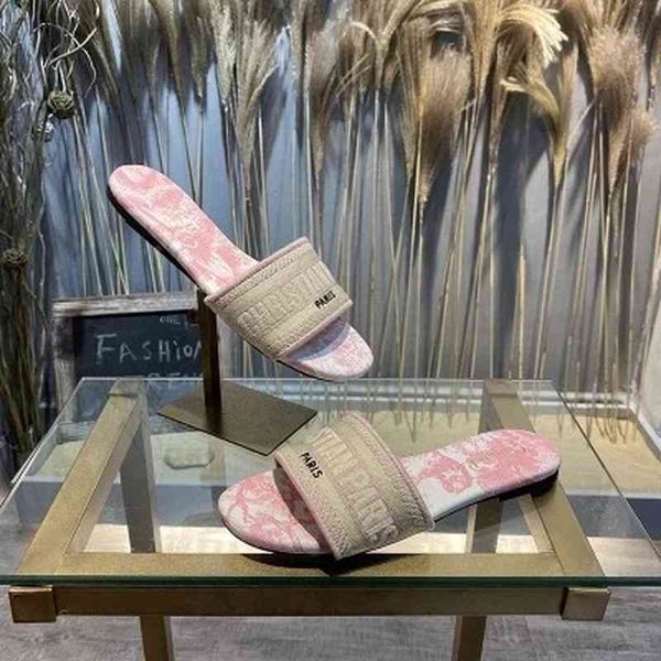 new classic embroidered letter holiday beach slippers multi-color optional star christmas gift style women shoes 80% off outlet online sale, Black
new classic embroidered letter holiday beach slippers multi-color optional star christmas gift style women shoes 80% off outlet online sale, Black