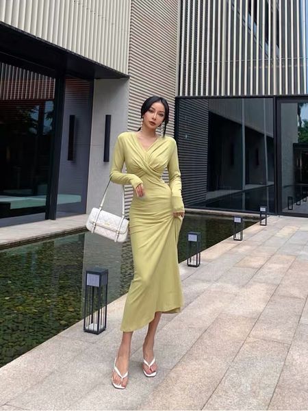 spring and autumn v-neck high-waist long-sleeved dress female slim midi dress temperament ladies hip dress kardashianswimwear bathing s, Black;gray
spring and autumn v-neck high-waist long-sleeved dress female slim midi dress temperament ladies hip dress kardashianswimwear bathing s, Black;gray