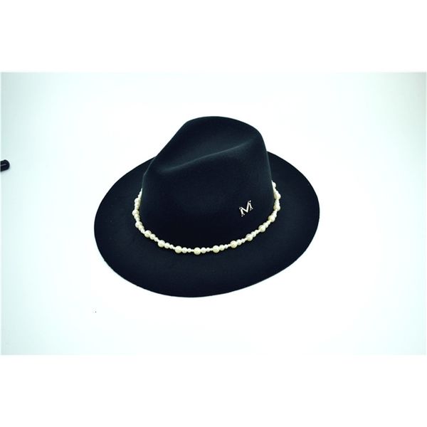 fashion elegant temperament autumn and winter high imitation wool big brim jazz m pearl hat lady hat, Black;white
fashion elegant temperament autumn and winter high imitation wool big brim jazz m pearl hat lady hat, Black;white