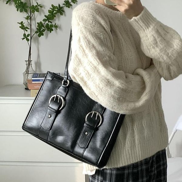 evening bags fashion pu leather women shoulder ladies handbag large capacity travel messenger vintage female tote bag
evening bags fashion pu leather women shoulder ladies handbag large capacity travel messenger vintage female tote bag