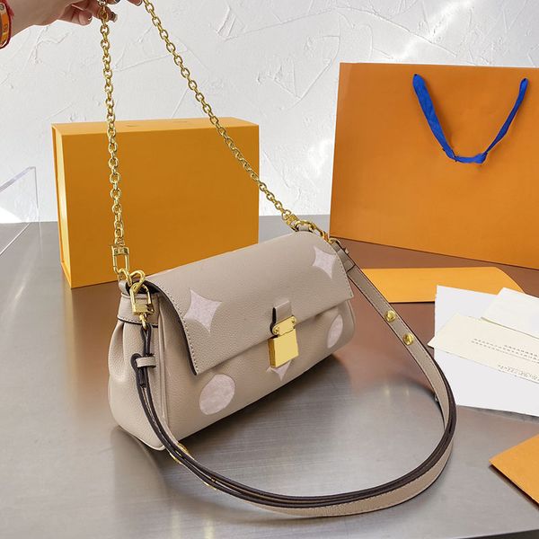 2021 fashion genuine leather bags cowhide old flower pillow nano speddy luxurys desingers womens clutch chains handle totes shoulder handbag
2021 fashion genuine leather bags cowhide old flower pillow nano speddy luxurys desingers womens clutch chains handle totes shoulder handbag