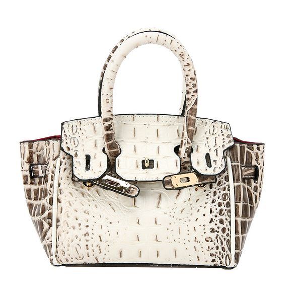 70% off factory store new foreign style messenger handbag leisure simple one shoulder bag
70% off factory store new foreign style messenger handbag leisure simple one shoulder bag