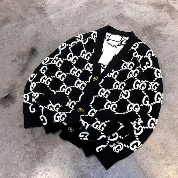 gu family's new clothes in autumn winter 2021 old flower loose and thin cardigan sweater women's korean large v-neck sweater, Black;gray
gu family's new clothes in autumn winter 2021 old flower loose and thin cardigan sweater women's korean large v-neck sweater, Black;gray