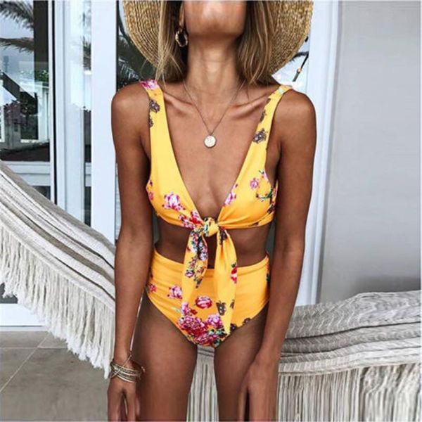 one-piece suits 2021 women swimsuit two pieces yellow/white women's bikini set bandage push-up floral swimwear biquini brazilian swimsu
one-piece suits 2021 women swimsuit two pieces yellow/white women's bikini set bandage push-up floral swimwear biquini brazilian swimsu