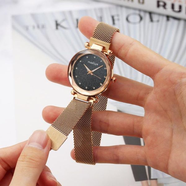unique creative magnetic womens wrist watches fashion quartz watch women rose gold female clock diamonds 2021 wristwatches, Slivery;brown
unique creative magnetic womens wrist watches fashion quartz watch women rose gold female clock diamonds 2021 wristwatches, Slivery;brown