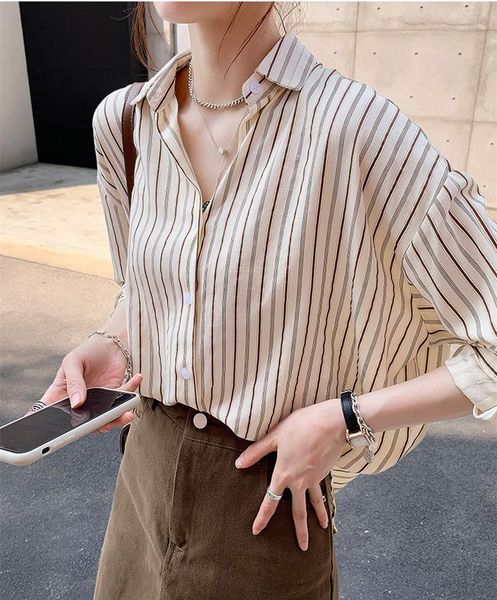 women's blouses & shirts striped chiffon shirt spring/summer 2021 korean style loose design wear long sleeve, White
women's blouses & shirts striped chiffon shirt spring/summer 2021 korean style loose design wear long sleeve, White