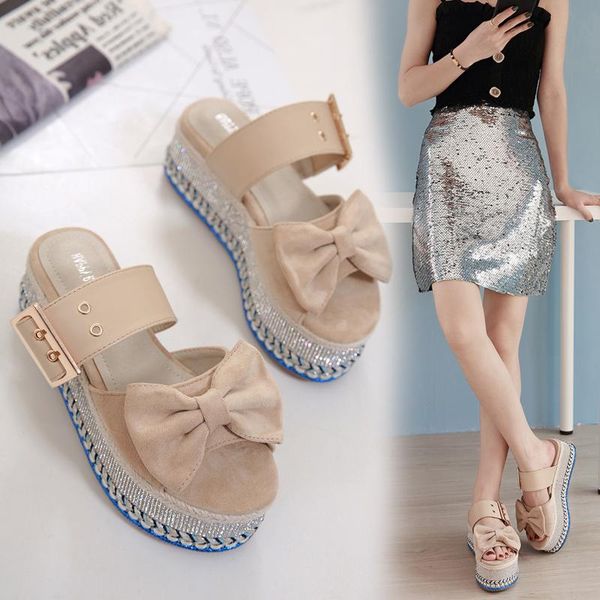 slippers 2021 women 6.5cm high heels platform wedges sandals crystal slides diamond beach luxury design belt glitter shoes, Black
slippers 2021 women 6.5cm high heels platform wedges sandals crystal slides diamond beach luxury design belt glitter shoes, Black
