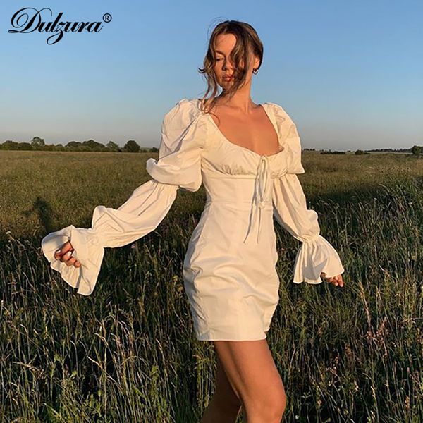 puff long sleeve lace up women mini dress white square collar elegant bodycon bandage party autumn winter korea, Black;white
puff long sleeve lace up women mini dress white square collar elegant bodycon bandage party autumn winter korea, Black;white
