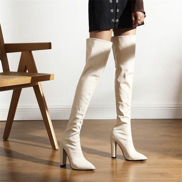 boots low autumn winter heel 2021 thick knee high women's patent leather large size 40-43, Black
boots low autumn winter heel 2021 thick knee high women's patent leather large size 40-43, Black