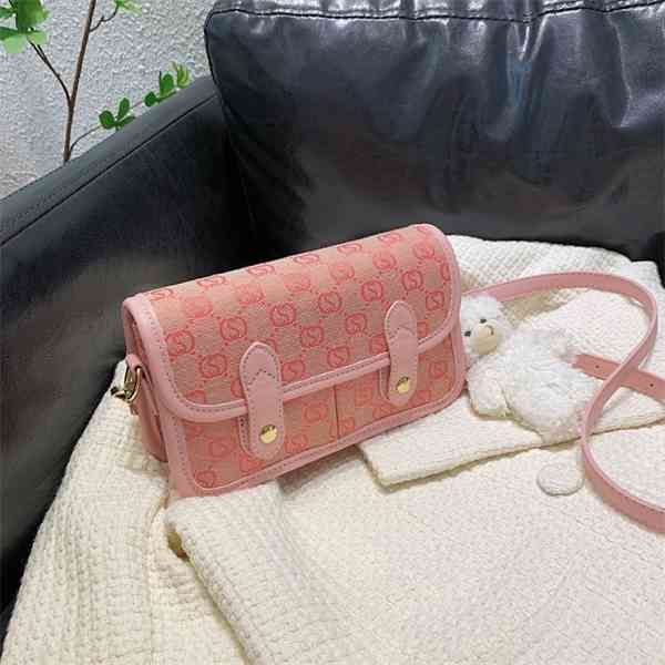 purse women's new printed broadband square bag signature style sense single shoulder messenger small bag signature
purse women's new printed broadband square bag signature style sense single shoulder messenger small bag signature
