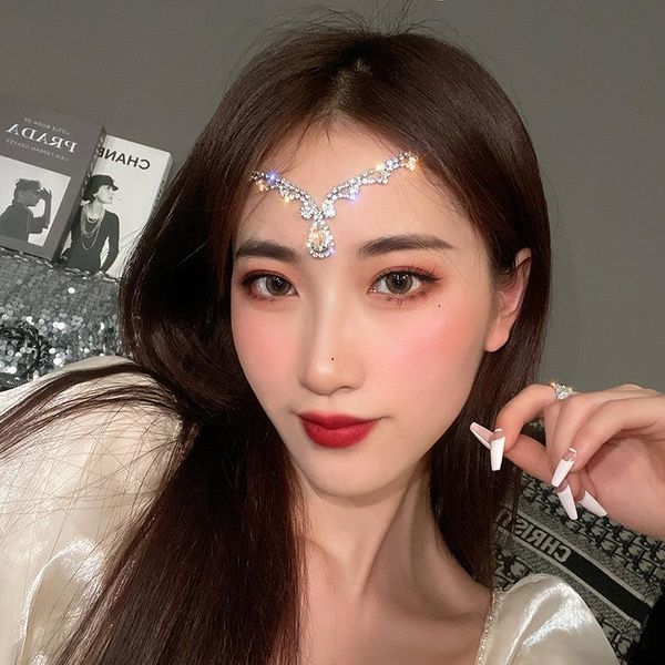 hair clips & barrettes temperament flashing rhinestones forehead fashion hairpin headband exaggerated atmosphere accessories for women headd, Golden;silver
hair clips & barrettes temperament flashing rhinestones forehead fashion hairpin headband exaggerated atmosphere accessories for women headd, Golden;silver