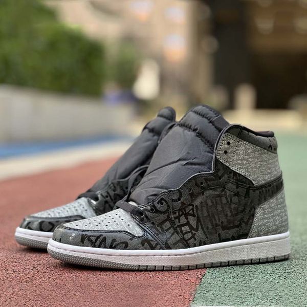 men basketball shoes high 1 1s university blue sports sneakers gore tex light bone hand crafted bordeaux atmosphere satin black toe dark mar
men basketball shoes high 1 1s university blue sports sneakers gore tex light bone hand crafted bordeaux atmosphere satin black toe dark mar