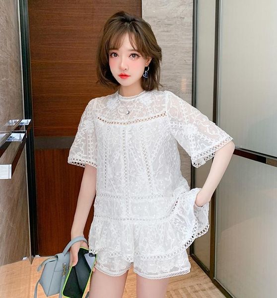 women's tracksuits 2021 summer women lace hook flower hollow two piece set woman flare sleeve o neck ruffles shirt + straight shorts su, Gray
women's tracksuits 2021 summer women lace hook flower hollow two piece set woman flare sleeve o neck ruffles shirt + straight shorts su, Gray