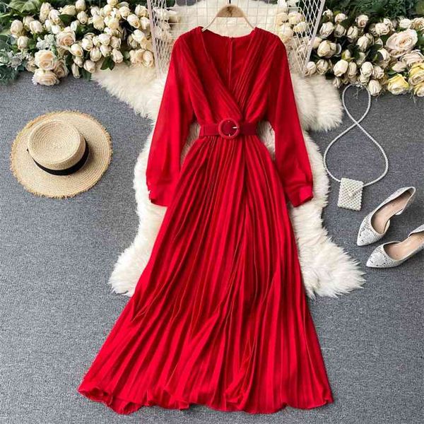 spring and autumn solid color women's chiffon pleated dress vintage elegant v-neck red maxi with belt femme robe 210514, Black;gray
spring and autumn solid color women's chiffon pleated dress vintage elegant v-neck red maxi with belt femme robe 210514, Black;gray