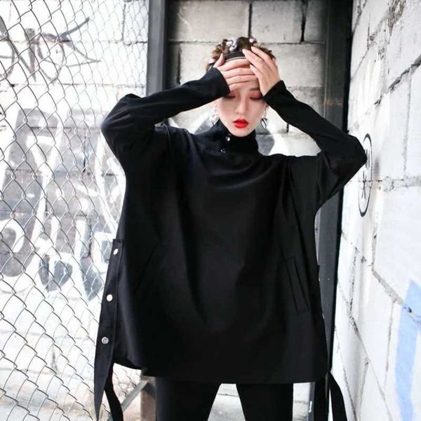 autumn women fashion solid black print batwing sleeve sweatshirts street o-neck short crop tees 210601
autumn women fashion solid black print batwing sleeve sweatshirts street o-neck short crop tees 210601