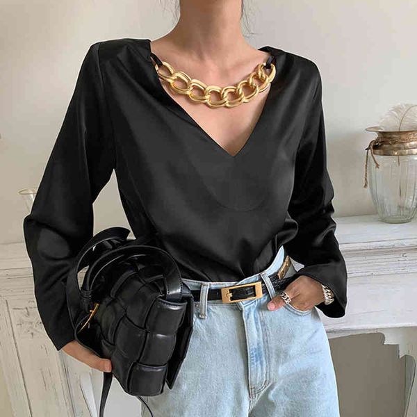 korean elegant v-neck metal chain decoration women shirts blouses slim all-match long-sleeved front and back shirt lady 210514, White
korean elegant v-neck metal chain decoration women shirts blouses slim all-match long-sleeved front and back shirt lady 210514, White