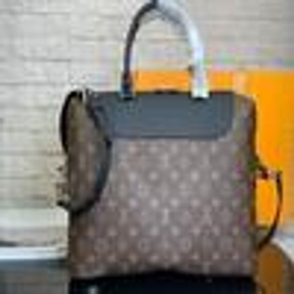 libobo6_1 e9lf m54019 backpacks handbags iconic handles shoulder bags totes cross body bag clutches evening oxidized leather business, Red;black
libobo6_1 e9lf m54019 backpacks handbags iconic handles shoulder bags totes cross body bag clutches evening oxidized leather business, Red;black