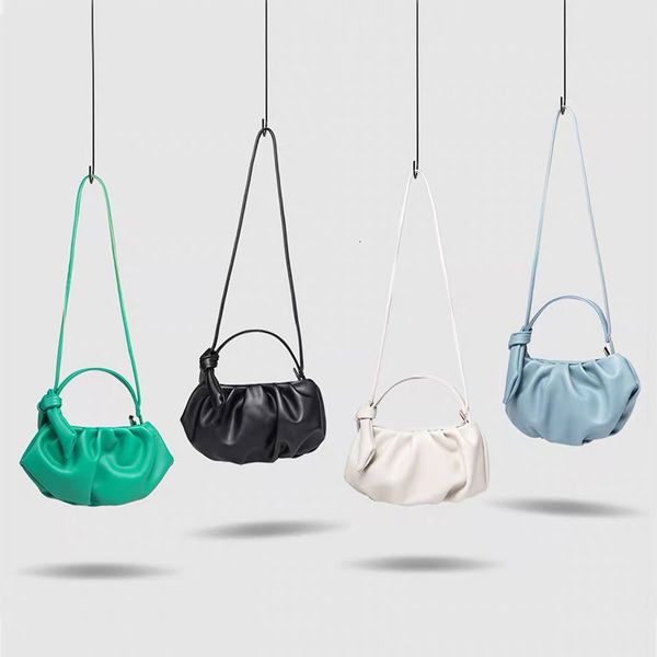 handbag baichuan leather design women's 2021 trend single shoulder messenger bag texture wrinkled cloud
handbag baichuan leather design women's 2021 trend single shoulder messenger bag texture wrinkled cloud