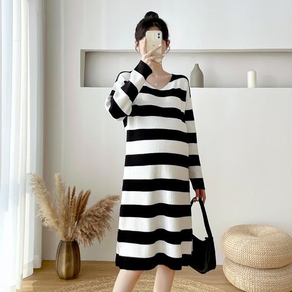 maternity dresses autumn pregnant women v-neck long-sleeve side split loose sweaters wide stripe knitting dress plus size straight, White
maternity dresses autumn pregnant women v-neck long-sleeve side split loose sweaters wide stripe knitting dress plus size straight, White