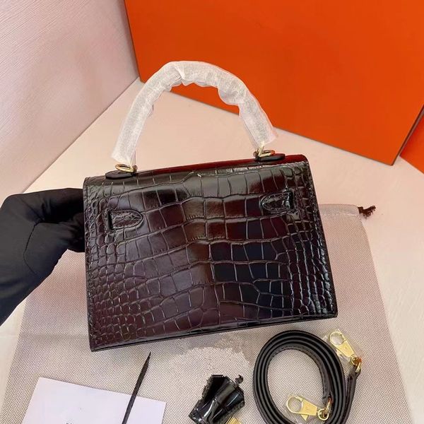 purse designer bag tote handbags totes leather handbags crossbody shoulder bags genuine leathers alligator 22cm lock fashion long shoulders
purse designer bag tote handbags totes leather handbags crossbody shoulder bags genuine leathers alligator 22cm lock fashion long shoulders