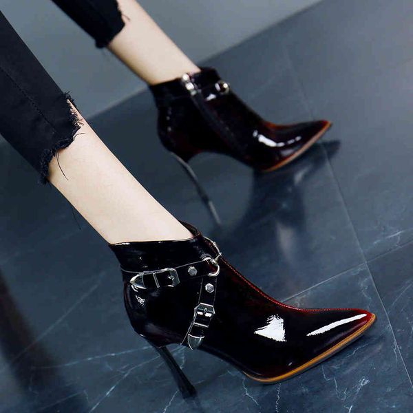 boots fashion belt buckle bright leather stiletto heels winter models wild pointed short tube bare martin boots female, Black
boots fashion belt buckle bright leather stiletto heels winter models wild pointed short tube bare martin boots female, Black