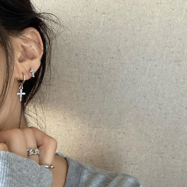 vintage rhinestone jesus cross ear studs for women asymmetric pendant alloy earrings party jewelry stud, Golden;silver
vintage rhinestone jesus cross ear studs for women asymmetric pendant alloy earrings party jewelry stud, Golden;silver