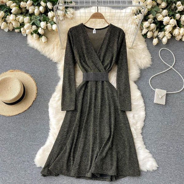 casual dresses 2021 fashion temperament vestidos female v-neck long-sleeved waist slim midi dress df594, Black;gray
casual dresses 2021 fashion temperament vestidos female v-neck long-sleeved waist slim midi dress df594, Black;gray