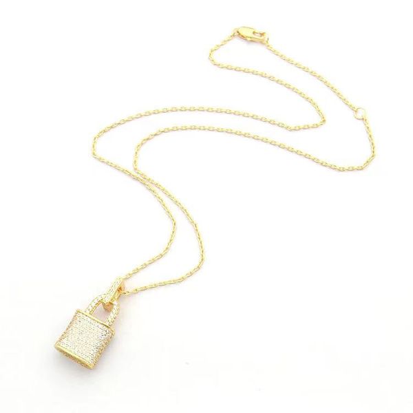 gold chain lock head pendant necklace luxury design jewelry women christmas gifts party diamond v letter silver custom pendants necklaces je
gold chain lock head pendant necklace luxury design jewelry women christmas gifts party diamond v letter silver custom pendants necklaces je