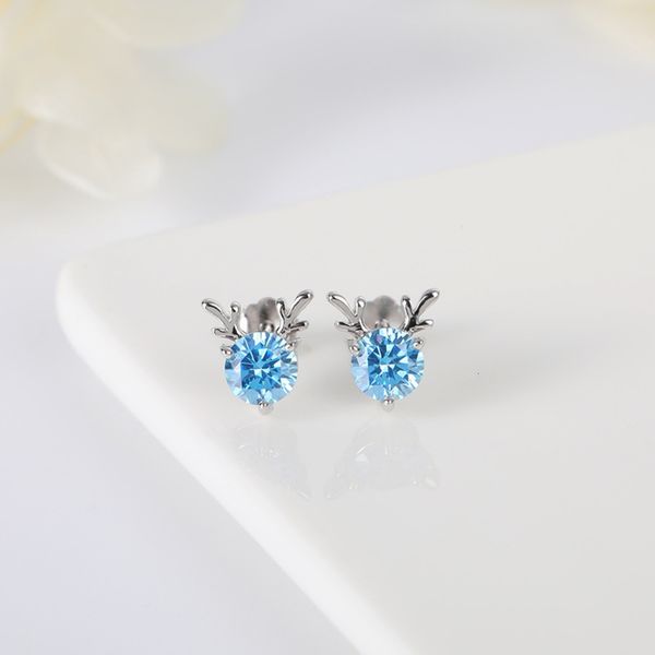925 sterling silver one deer has your earrings female simple fashion small net red elk earrings jewelry, Golden
925 sterling silver one deer has your earrings female simple fashion small net red elk earrings jewelry, Golden