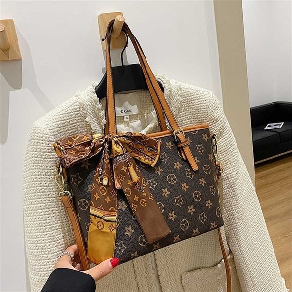 2pcs/dhl designers crossbody shoulder bag retro cartoon bucket bags fashion satchel tote hand bags business pouch purses backpack hangbag gq, Black
2pcs/dhl designers crossbody shoulder bag retro cartoon bucket bags fashion satchel tote hand bags business pouch purses backpack hangbag gq, Black