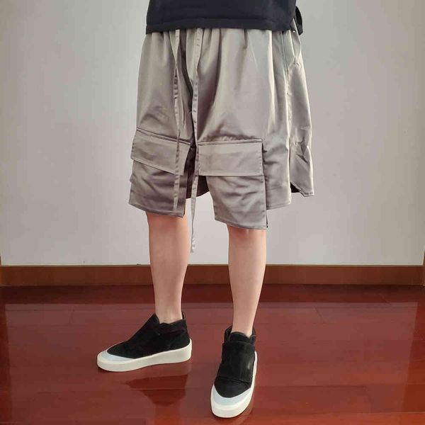 shorts loose fit sier cargo belted waistband sweat shorts six-pocket styling, White;black
shorts loose fit sier cargo belted waistband sweat shorts six-pocket styling, White;black