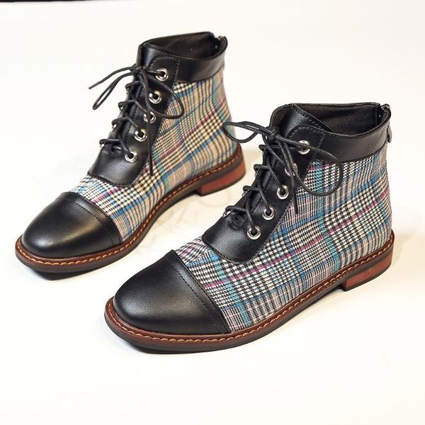 boots retro ankle for women flat heel stripe lace-up short vintage bumper toe cool shoes woman european style, Black
boots retro ankle for women flat heel stripe lace-up short vintage bumper toe cool shoes woman european style, Black