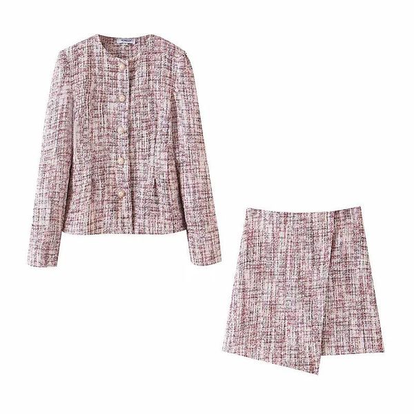 two piece dress autumn and winter style european american all-match thin fragrant woolen coat + irregular half skirt suit, White
two piece dress autumn and winter style european american all-match thin fragrant woolen coat + irregular half skirt suit, White