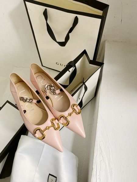 5muw women high heels sandals slippers mules slides pumps loafers ballerinas sneakers dress shoes, Black;white
5muw women high heels sandals slippers mules slides pumps loafers ballerinas sneakers dress shoes, Black;white