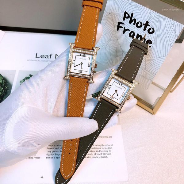 wristwatches 26mm vintage genuine leather watch square diamond bezel digital wristwatch sign logo heure lady watches women birthday gift, Slivery;brown
wristwatches 26mm vintage genuine leather watch square diamond bezel digital wristwatch sign logo heure lady watches women birthday gift, Slivery;brown
