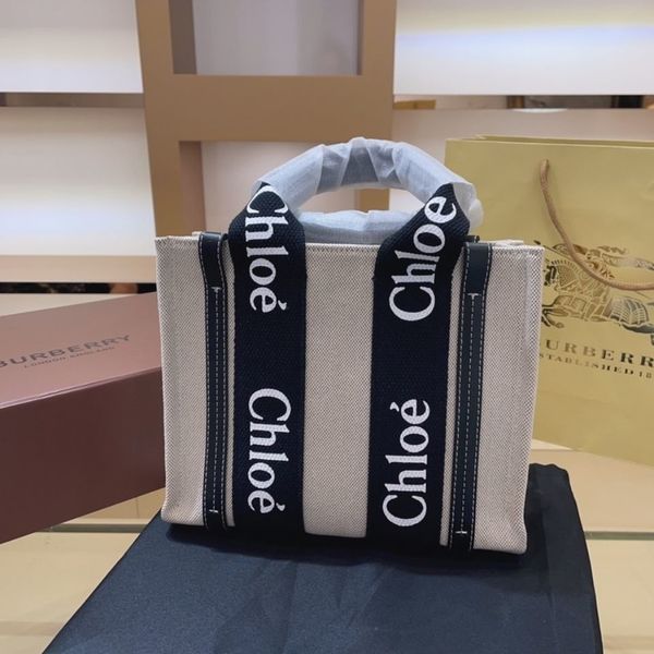 wholesale letter 2021 printing stripe single shoulder large capacity bag bag canvas women's japanese leisure luxuryss designerss yw
wholesale letter 2021 printing stripe single shoulder large capacity bag bag canvas women's japanese leisure luxuryss designerss yw