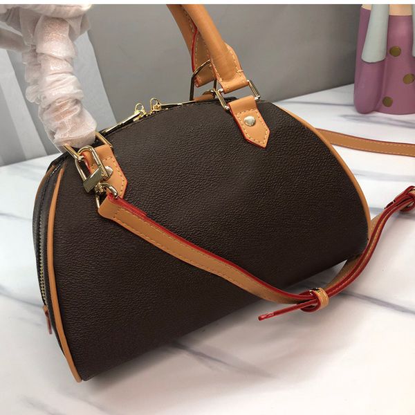 classic lady evening shell bag damier patent leather grid travel handbags shoulder bags women canvas crossbody purse shopping totes
classic lady evening shell bag damier patent leather grid travel handbags shoulder bags women canvas crossbody purse shopping totes