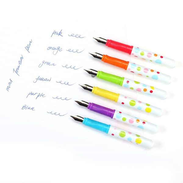 students use plastic pen, ink bag mini calligraphy straight liquid will carry multi-color pen fountain pens
students use plastic pen, ink bag mini calligraphy straight liquid will carry multi-color pen fountain pens
