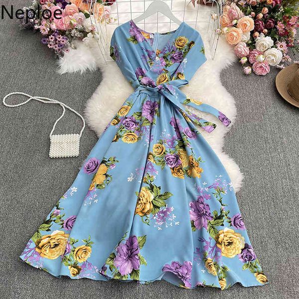 neploe woman dress v-neck short sleeve slim waist vestidos summer robe lace up floral big swing elegant dresses for women 94809 210422, Black;gray
neploe woman dress v-neck short sleeve slim waist vestidos summer robe lace up floral big swing elegant dresses for women 94809 210422, Black;gray