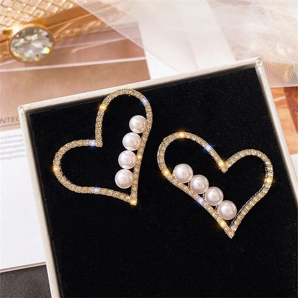dangle & chandelier vagzeb 2021 korean simulated pearl gold color girls fashion gift glamour cz stone heart drop earrings for woman, Silver
dangle & chandelier vagzeb 2021 korean simulated pearl gold color girls fashion gift glamour cz stone heart drop earrings for woman, Silver