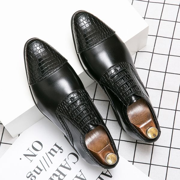 45.46.47 size new british color matching lace-up pointed toe brogue leather shoes hair stylist fashionable mens shoes low-casual versati, Black
45.46.47 size new british color matching lace-up pointed toe brogue leather shoes hair stylist fashionable mens shoes low-casual versati, Black