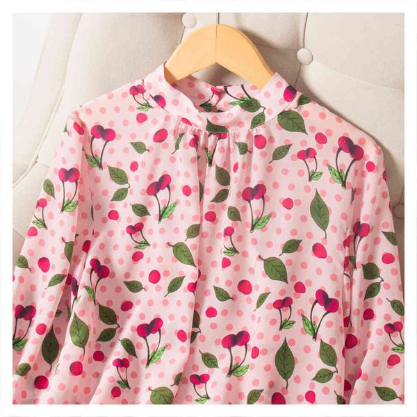 t shirts pink cherry print long-sleeved t-shirt with loose-fitting collared shirt mulberry silk autumn., White 
t shirts pink cherry print long-sleeved t-shirt with loose-fitting collared shirt mulberry silk autumn., White