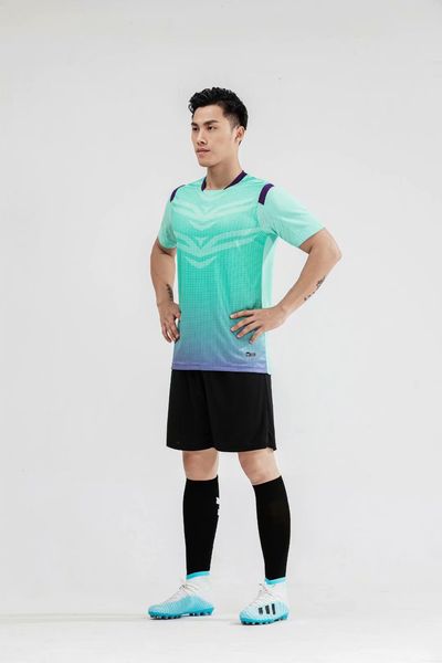 0002064 lastest men football jerseys sale outdoor apparel football wear 009, Black;red
0002064 lastest men football jerseys sale outdoor apparel football wear 009, Black;red